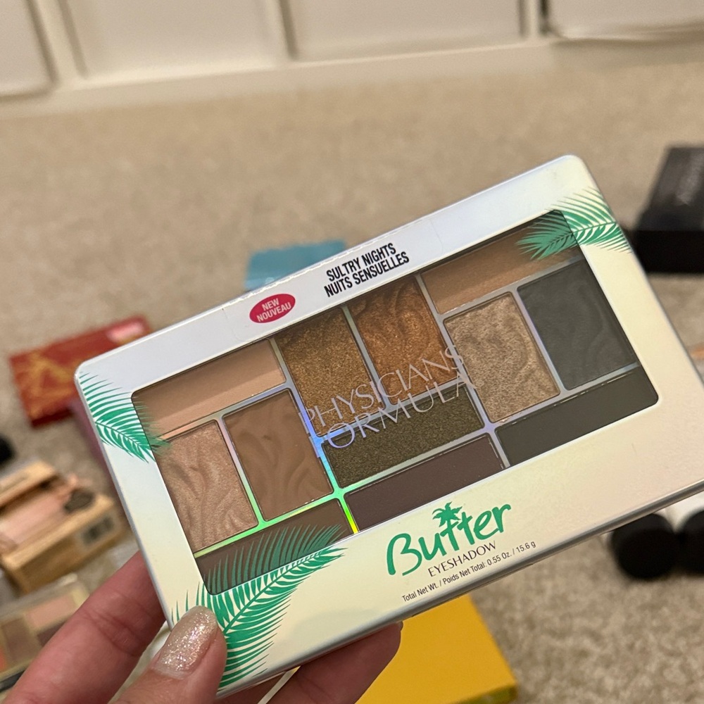 Physicians Formula Butter Eyeshadow Palette - Tropical Hues NEW